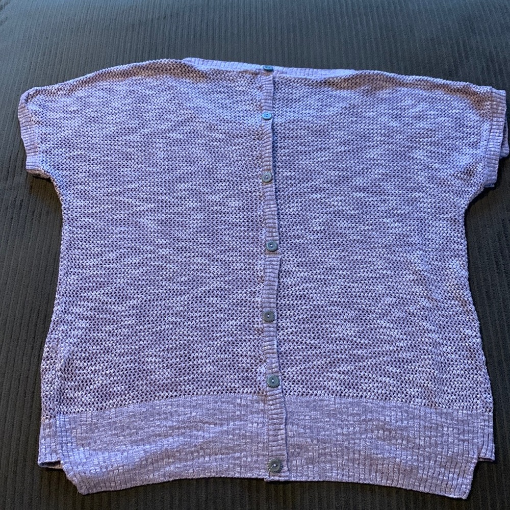 Button back sweater